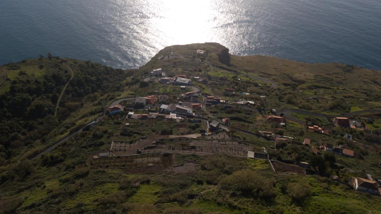 Refugio De Pedra Villa Fajã da Ovelha Buitenkant foto